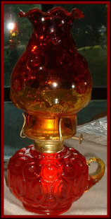outasite!!_collectibles_vintage_reverse_amberina_finger_oil_lamp001001.jpg